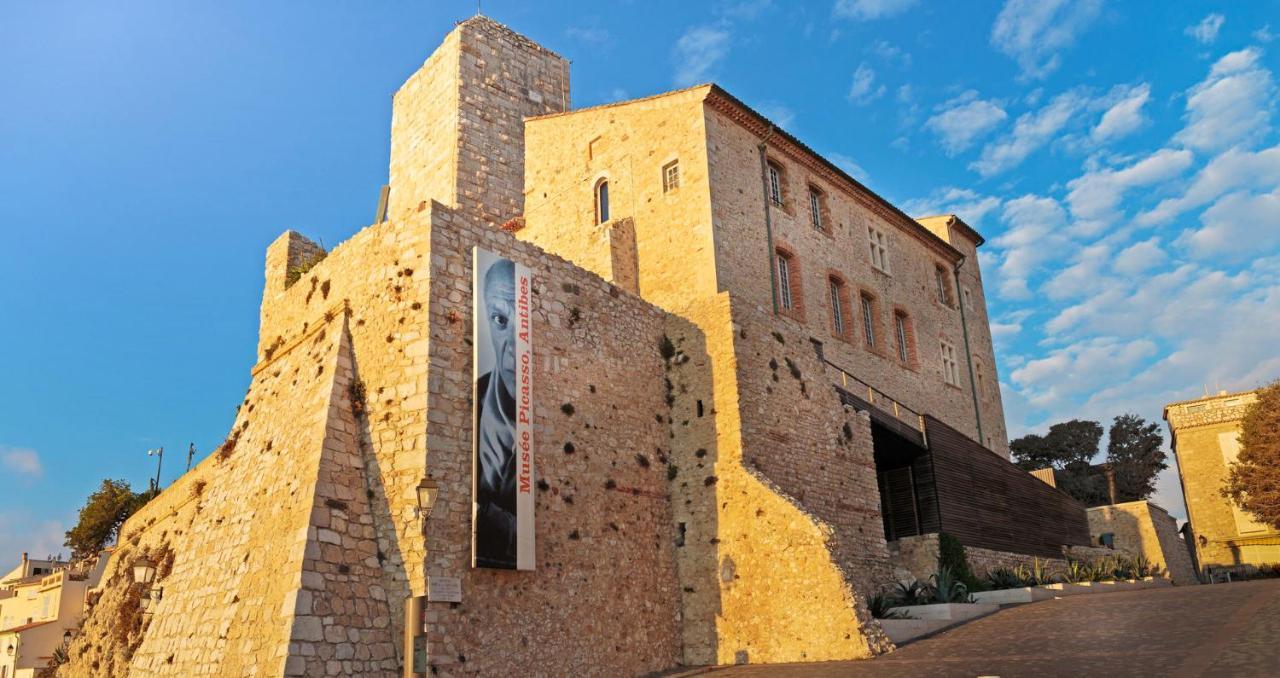 Nice Renting - Massena - Loft - Heart Of Vieil Antibes - The Market With Sea View Bagian luar foto