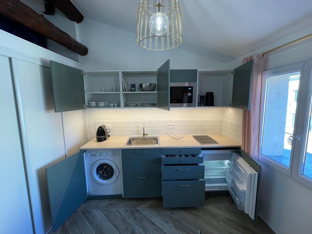 Nice Renting - Massena - Loft - Heart Of Vieil Antibes - The Market With Sea View Bagian luar foto